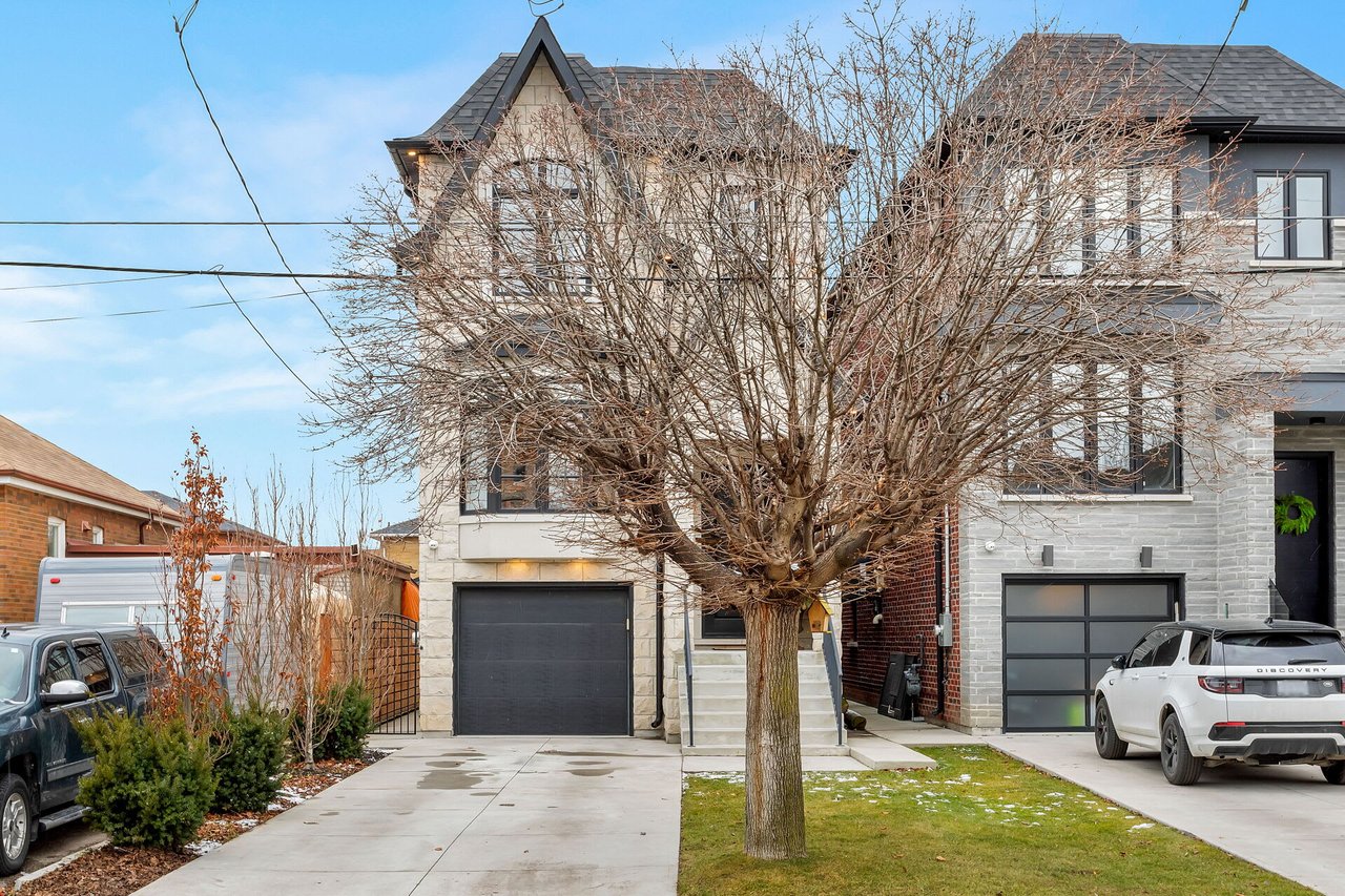Lawrence Avenue & Blackcreek - Detached