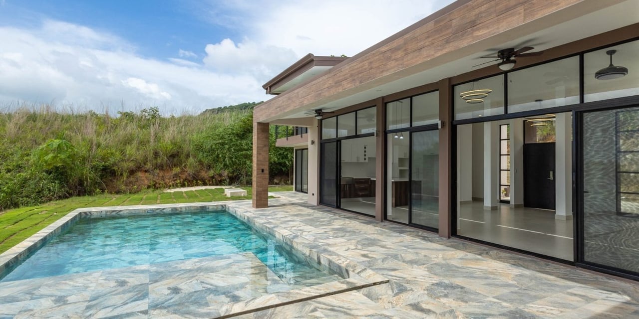 Modern Jungle Estate Guest Home, Flamingo, Guanacaste