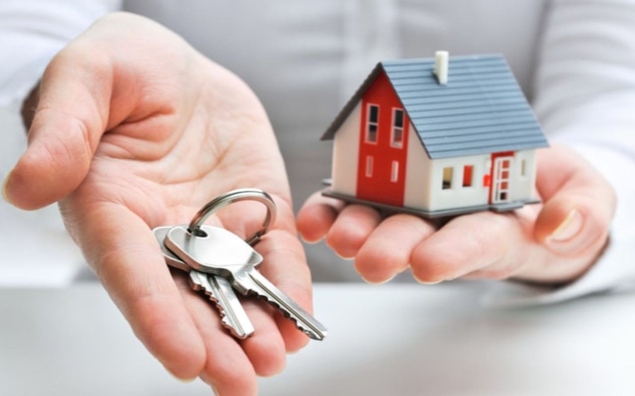 The Art of Buying & Selling Your Home at the Same Time