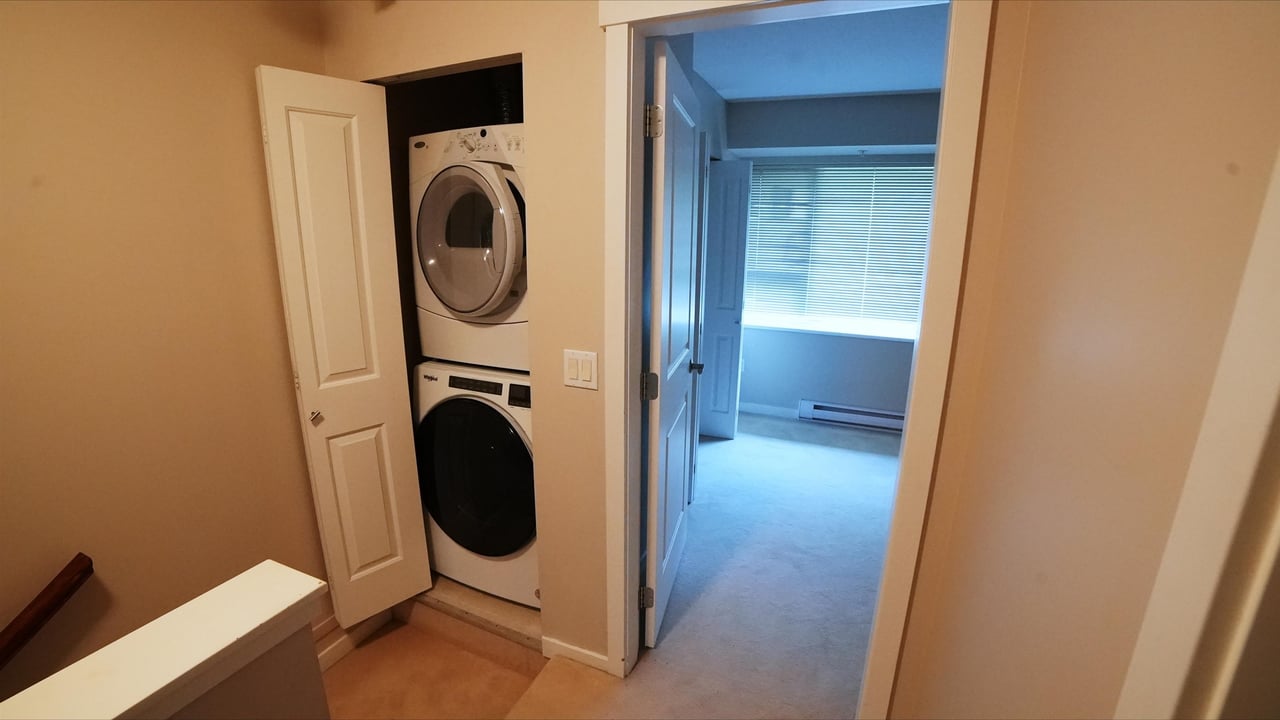 117-9229 University Cres