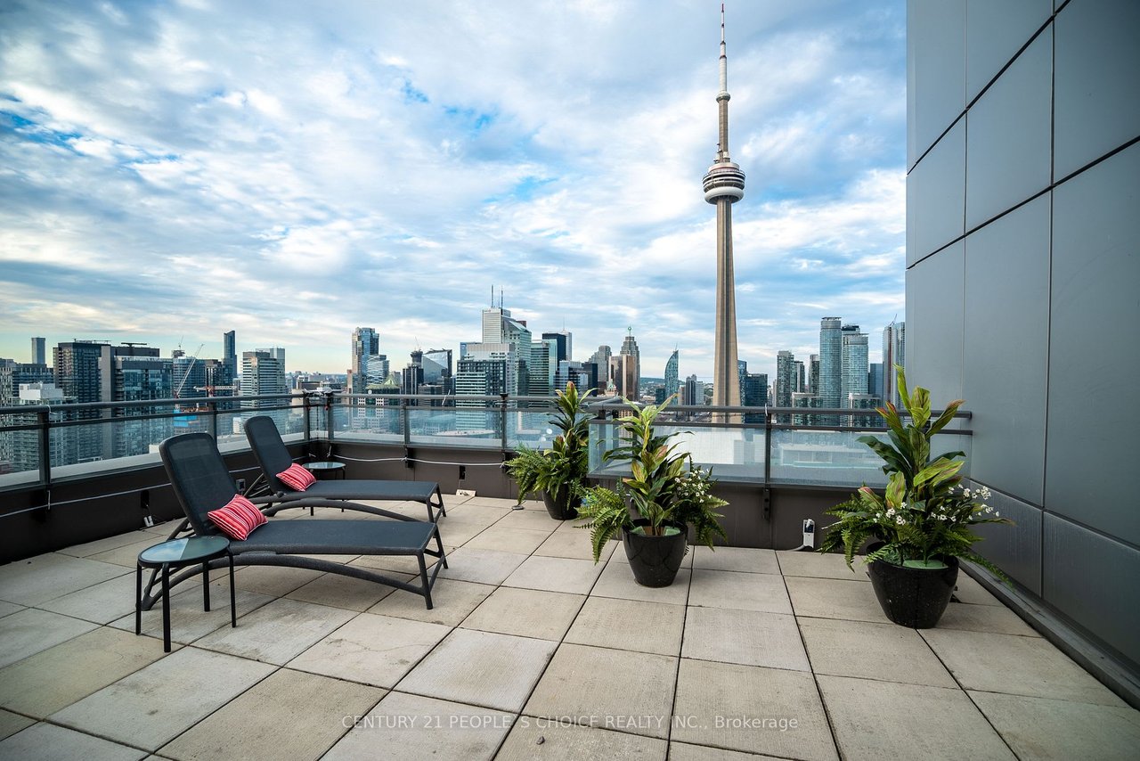 REMARKABLE PENTHOUSE 