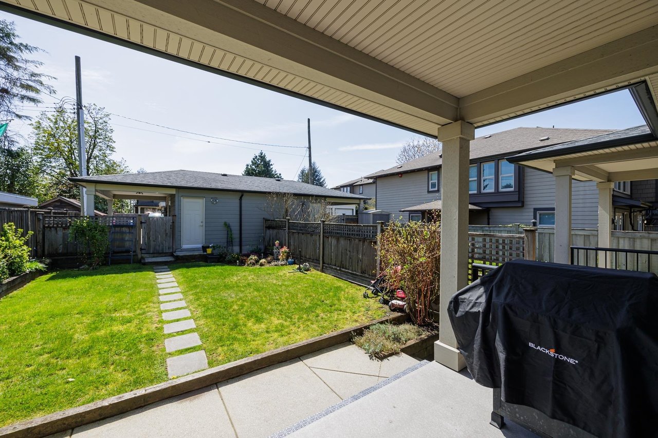 335 E 15th Street, North Vancouver