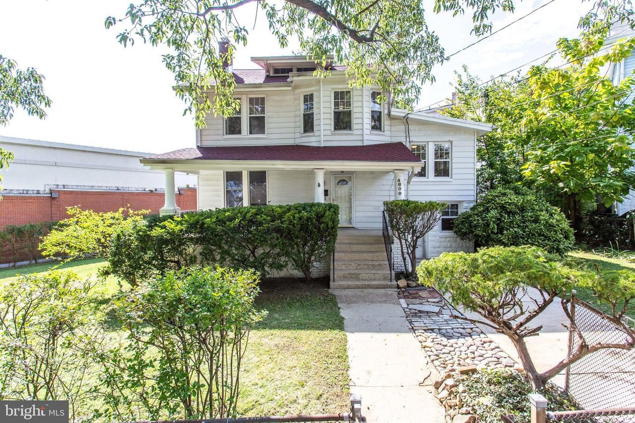 4800 Iowa St NW