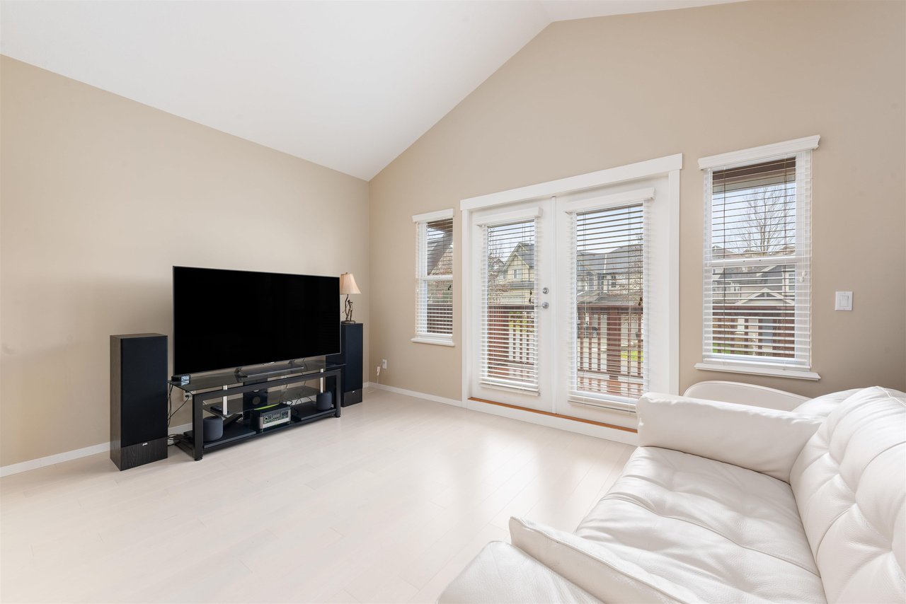 118 Hawthorn Drive, Port Moody