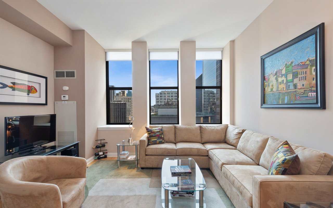 8 W Monroe St, #1603