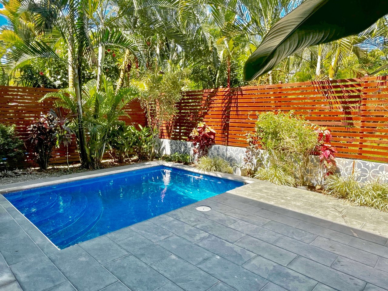 0.04 ACRES – 3 Bedroom Villa Just 2 Minutes Walking Distance To Dominical Beach!!!