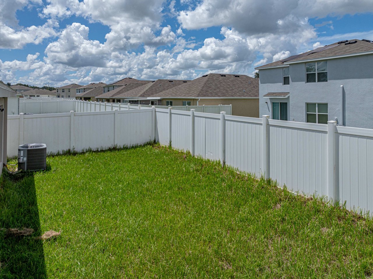 13793 THIMBLEBERRY DR