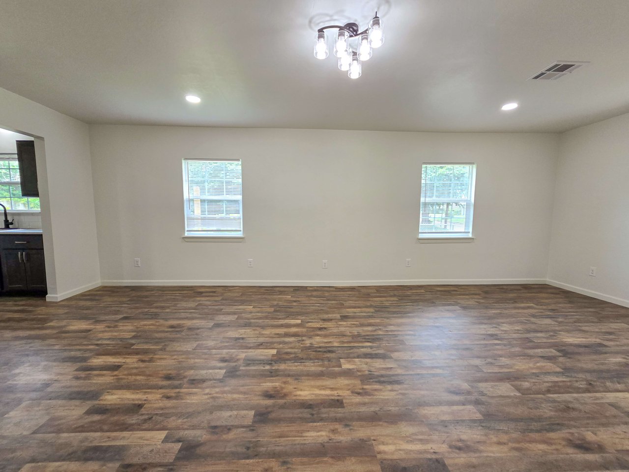 418 N Shawnee