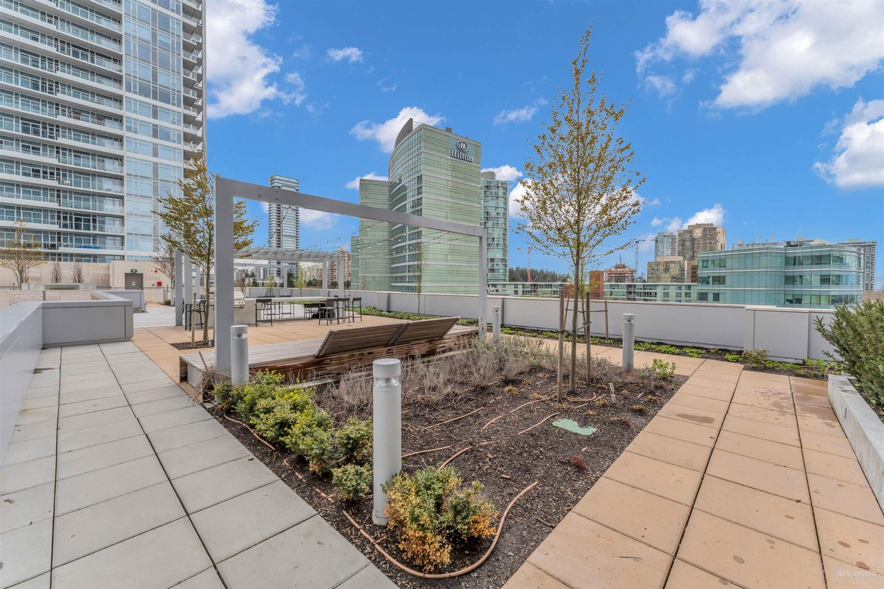 1101-6000 Mckay Avenue, Burnaby