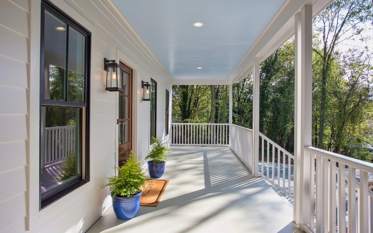 216 W Orange Street