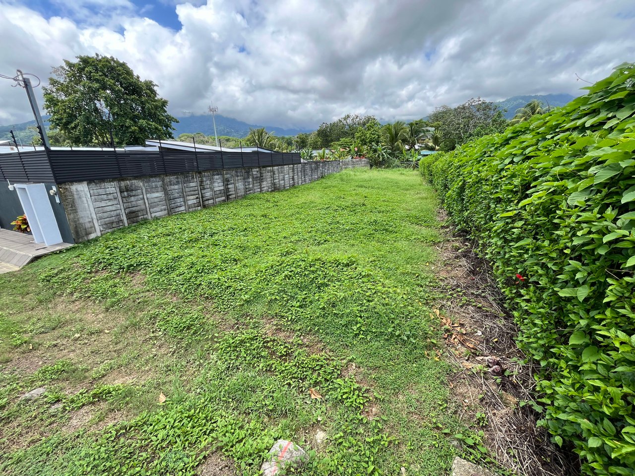 Great Lot Ready to Build, Uvita Whale Tail.