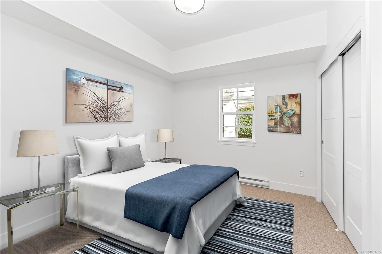 203 C-1224 Richardson St, Victoria