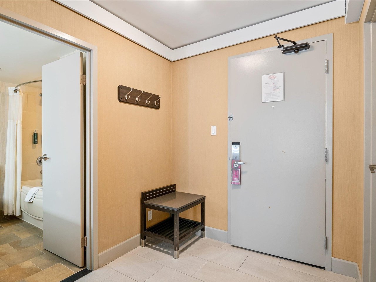 502/504-4050 Whistler Wy