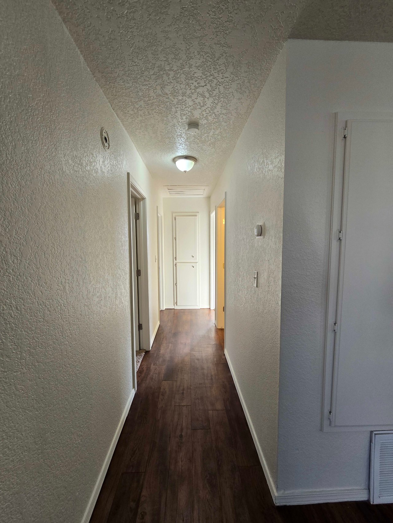 807 N Beard