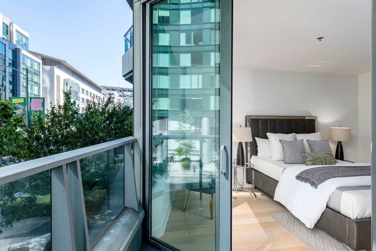 318 Main Street Unit: 2E