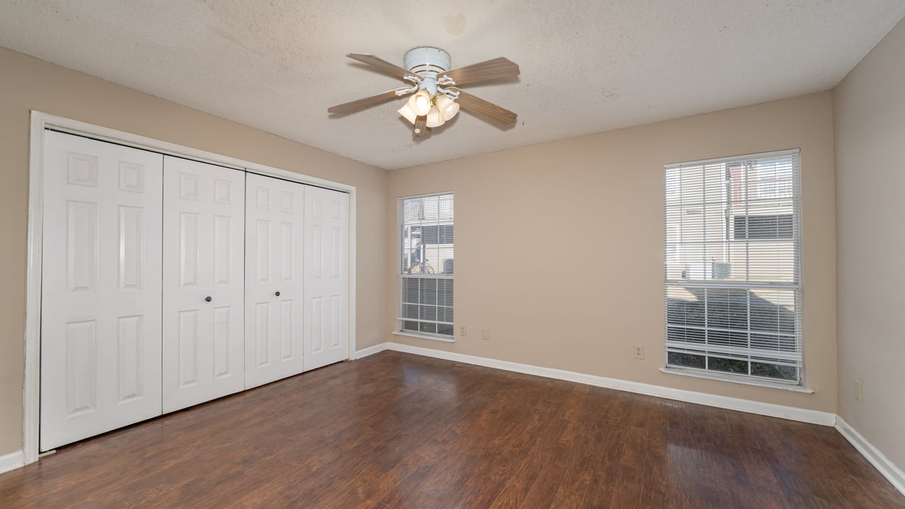 1 Bedroom Condo in Madison City!! Great Price!!