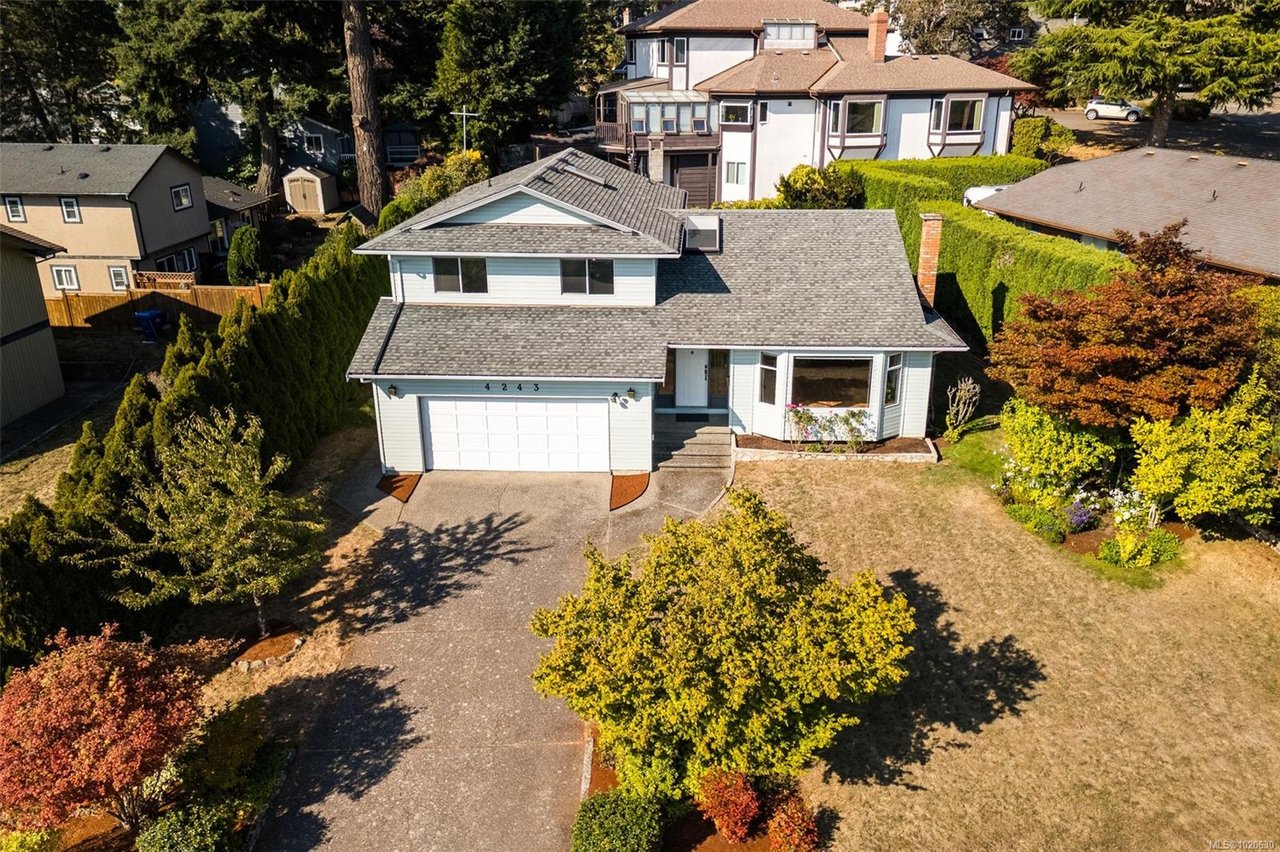 4243 Panorama Dr