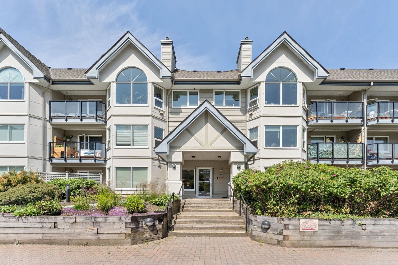 312-1466 Pemberton Ave
