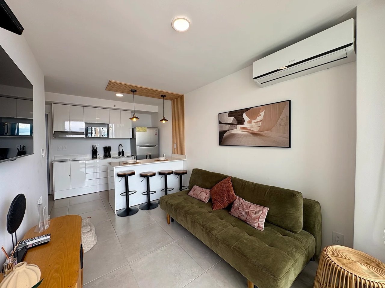 Sky Garden Furnished Apartment, Sabana and Rohrmoser, San Jose