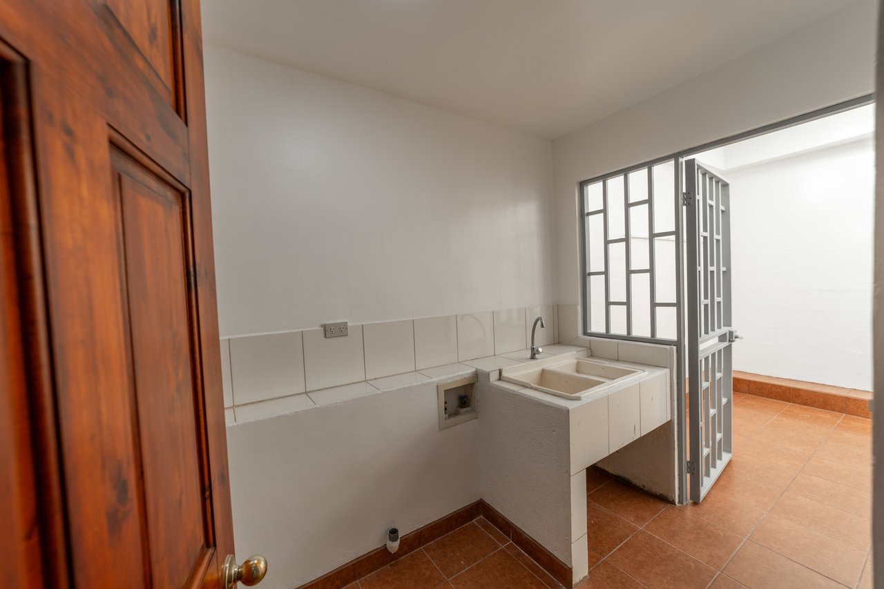 Private Gated Guest House Estate, Escazu, San Jose