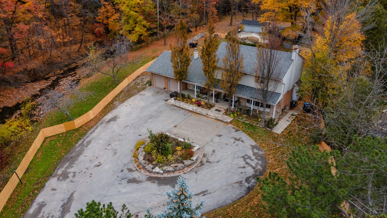 801 Meadow Wood Road 