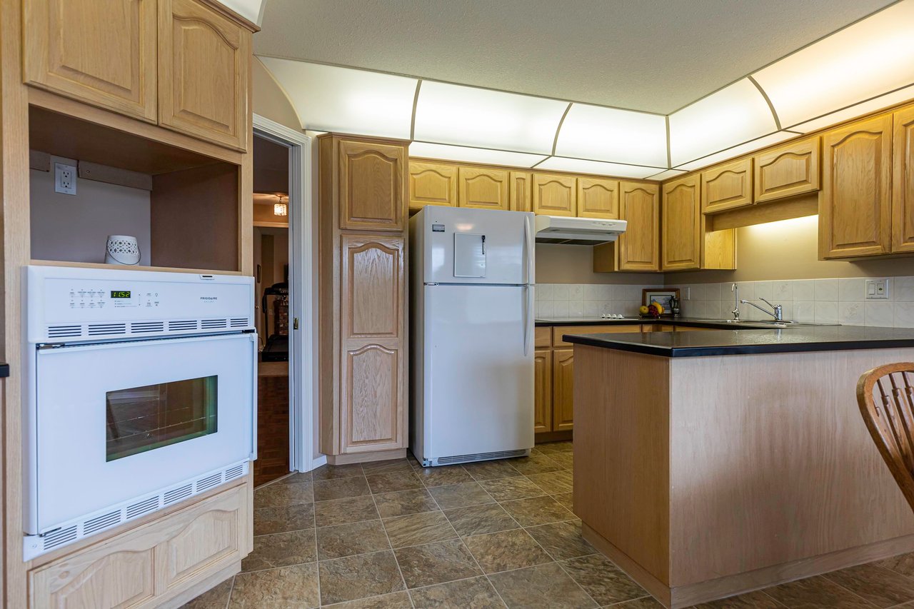 108-2513 W Bourquin Cres