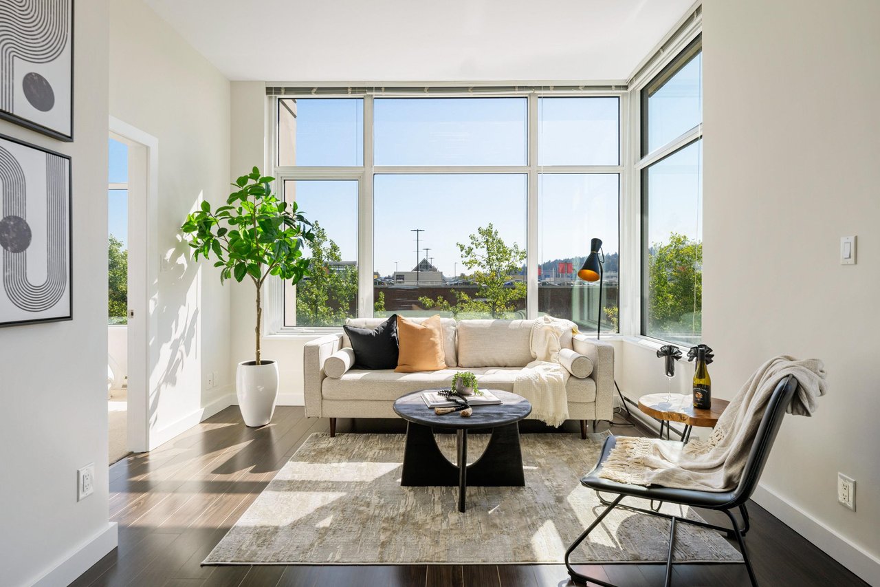 303-2955 Atlantic Avenue, Coquitlam