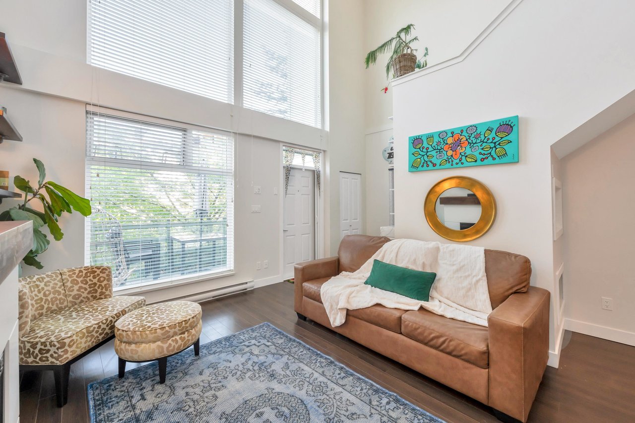 12-15850 26 Ave