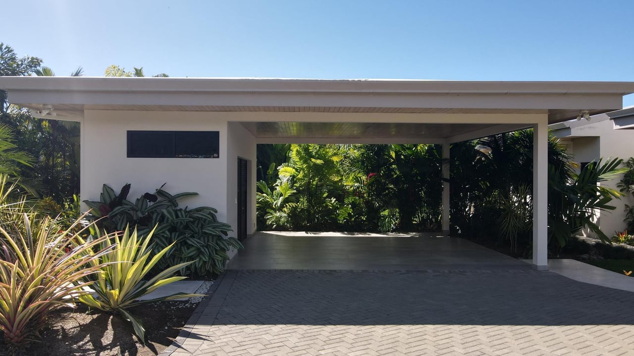 Elegant, Modern Ocean View Home on 2.75 Acres