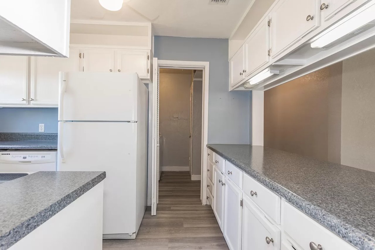 1025 W 19th Street Unit 15D