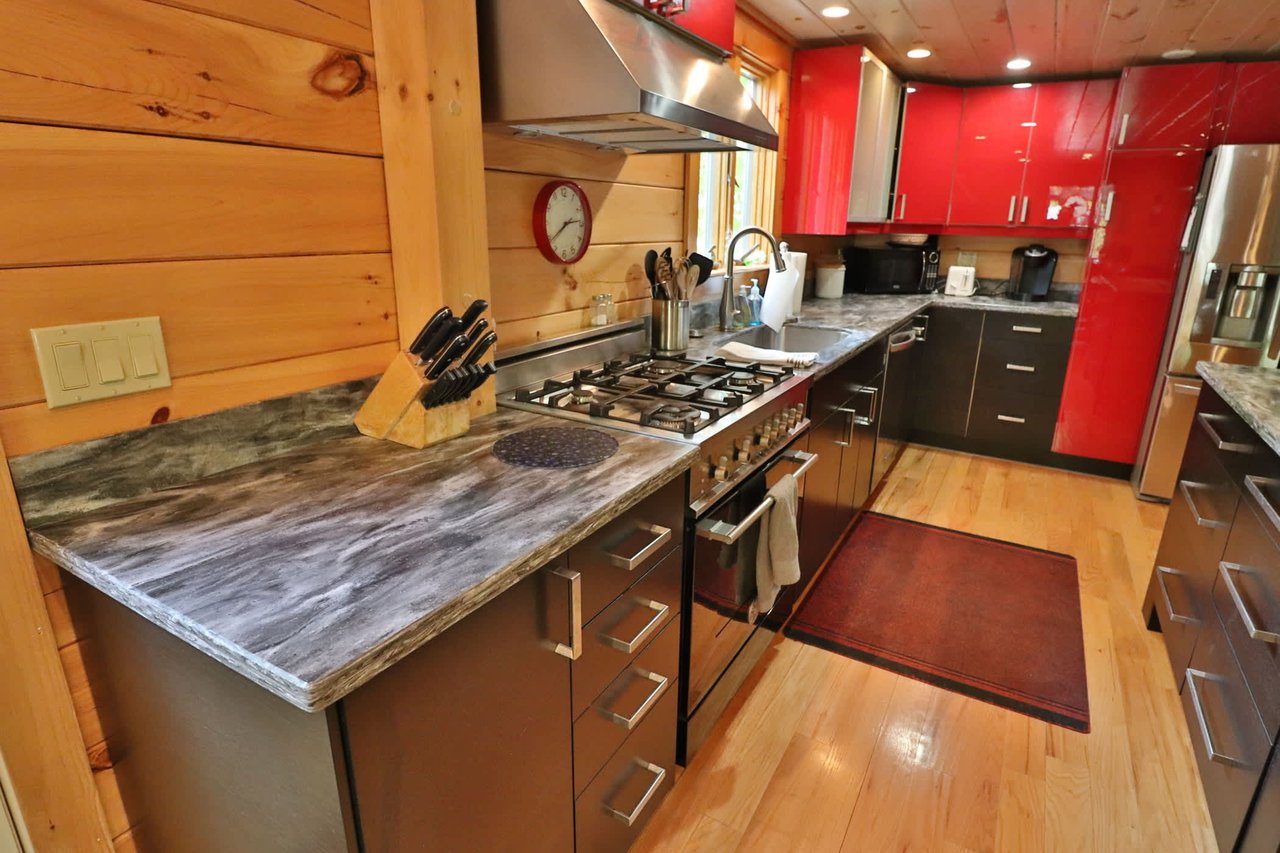 Single family log home ski season rental