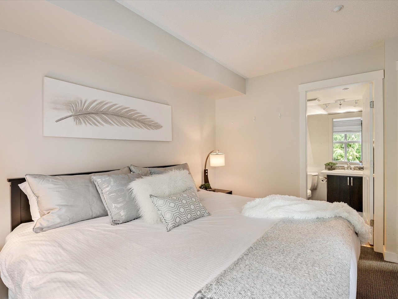 305-4660 Blackcomb Wy