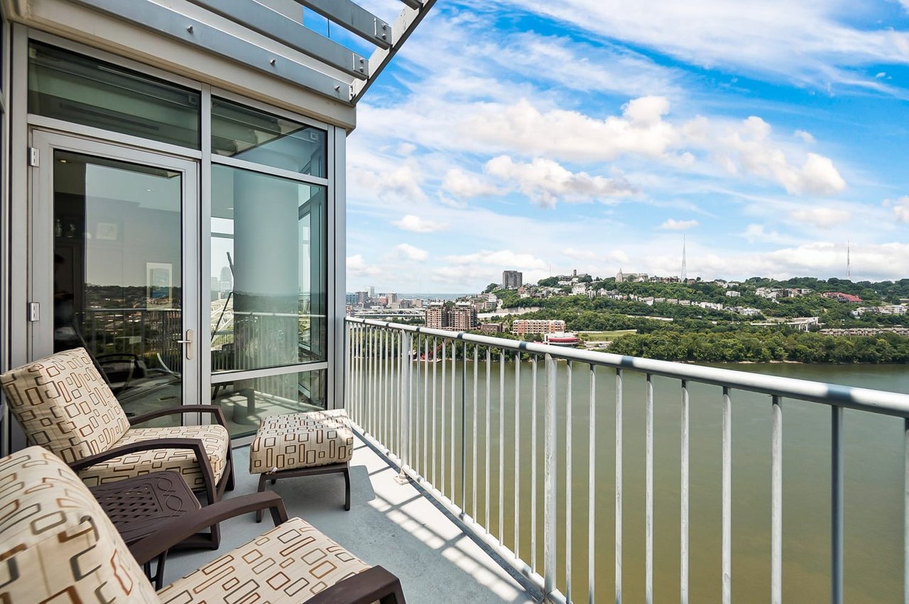 400 Riverboat Row #1803