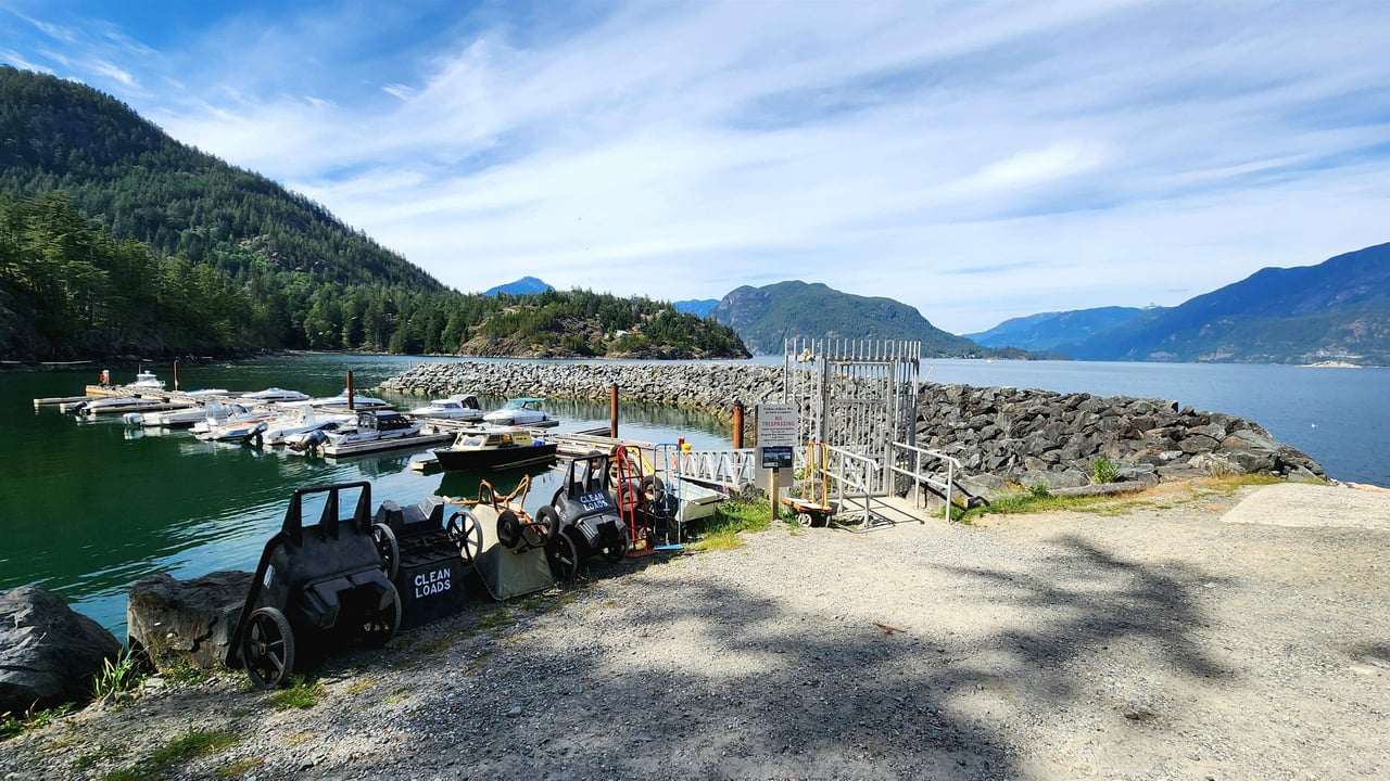 LOT 4 Brigade Bay