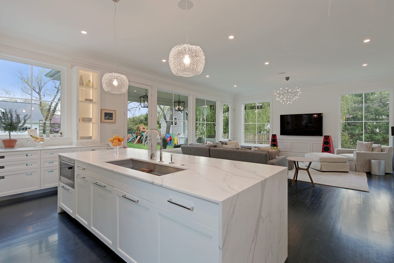 A fusion of the latest materials and finishes reinterprets its classic pedigree for modern living