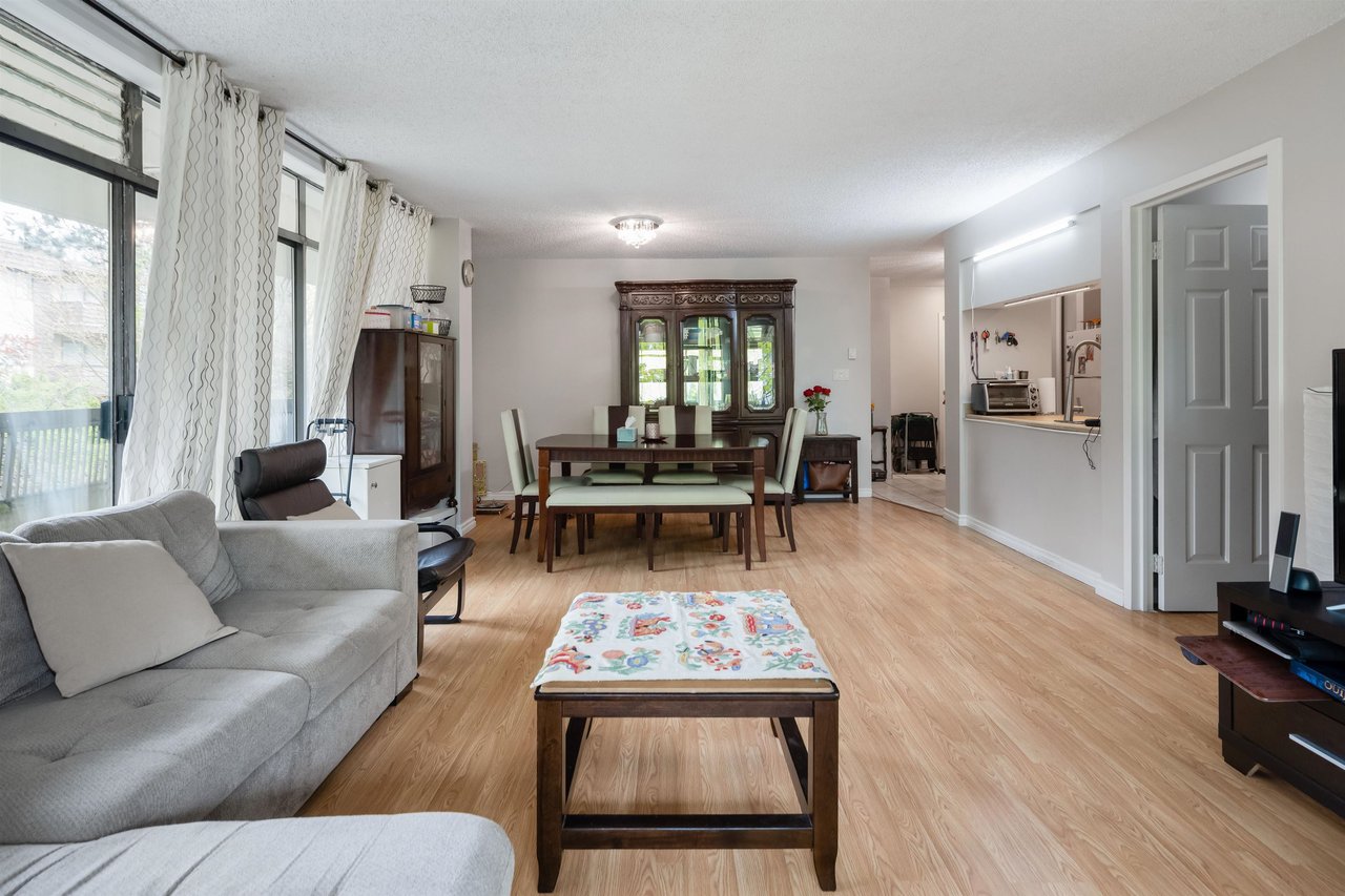 212-5932 Patterson Avenue, Burnaby
