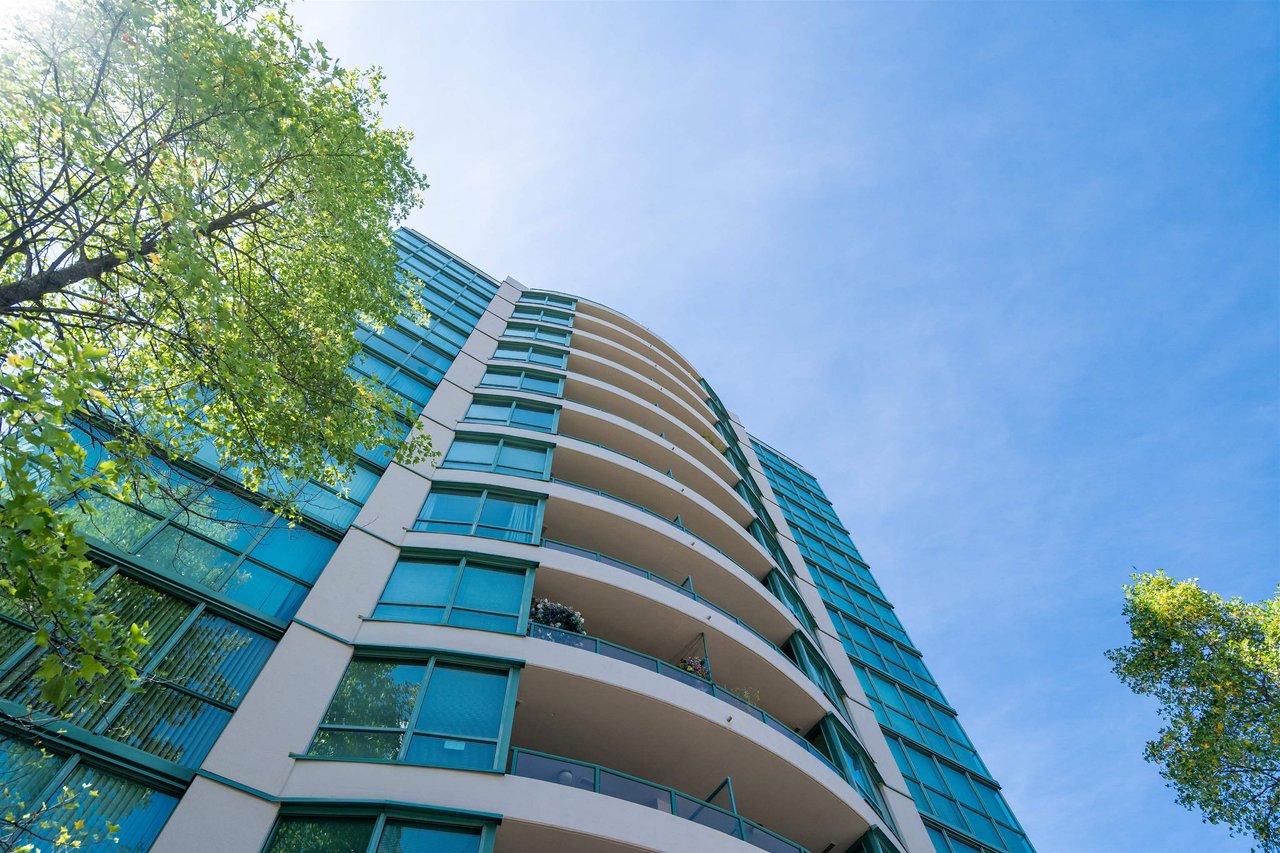 907-8871 Lansdowne Rd