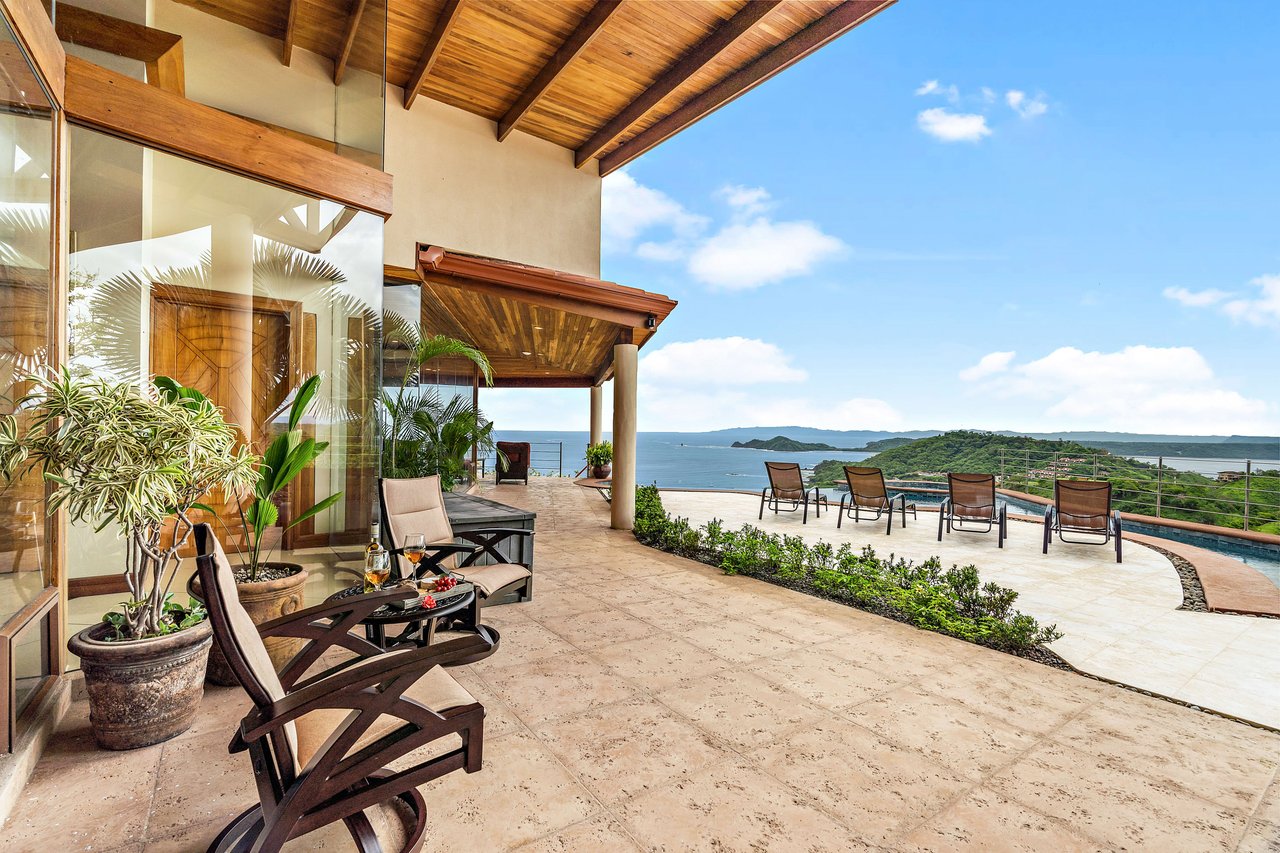 Villa Dos Playas | The Most Epic Ocean Views Along the Coast!