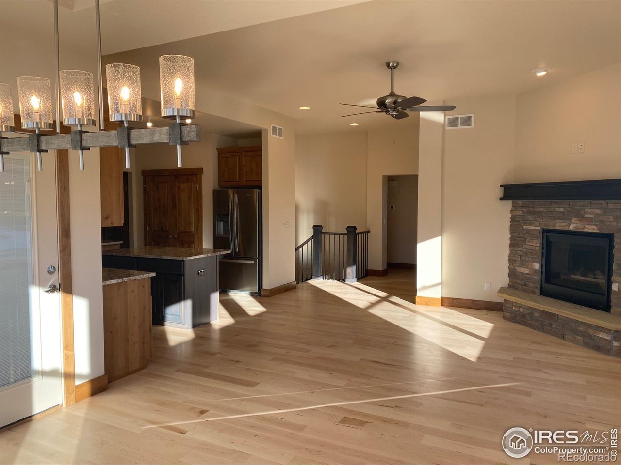 3719 Saguaro Dr