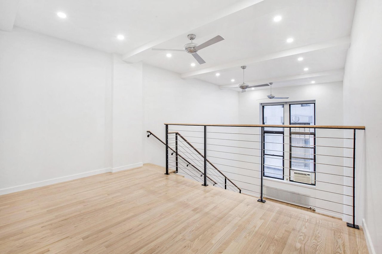 3 Hanover Square, Apt 2B