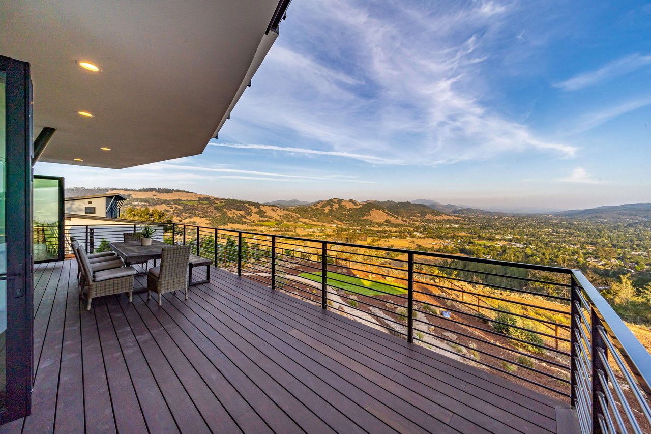 3927 Rincon Ridge Drive