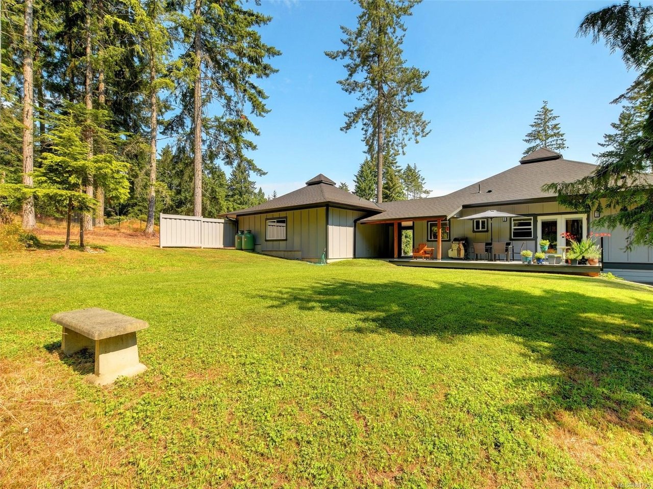 4271 Cherry Point Close