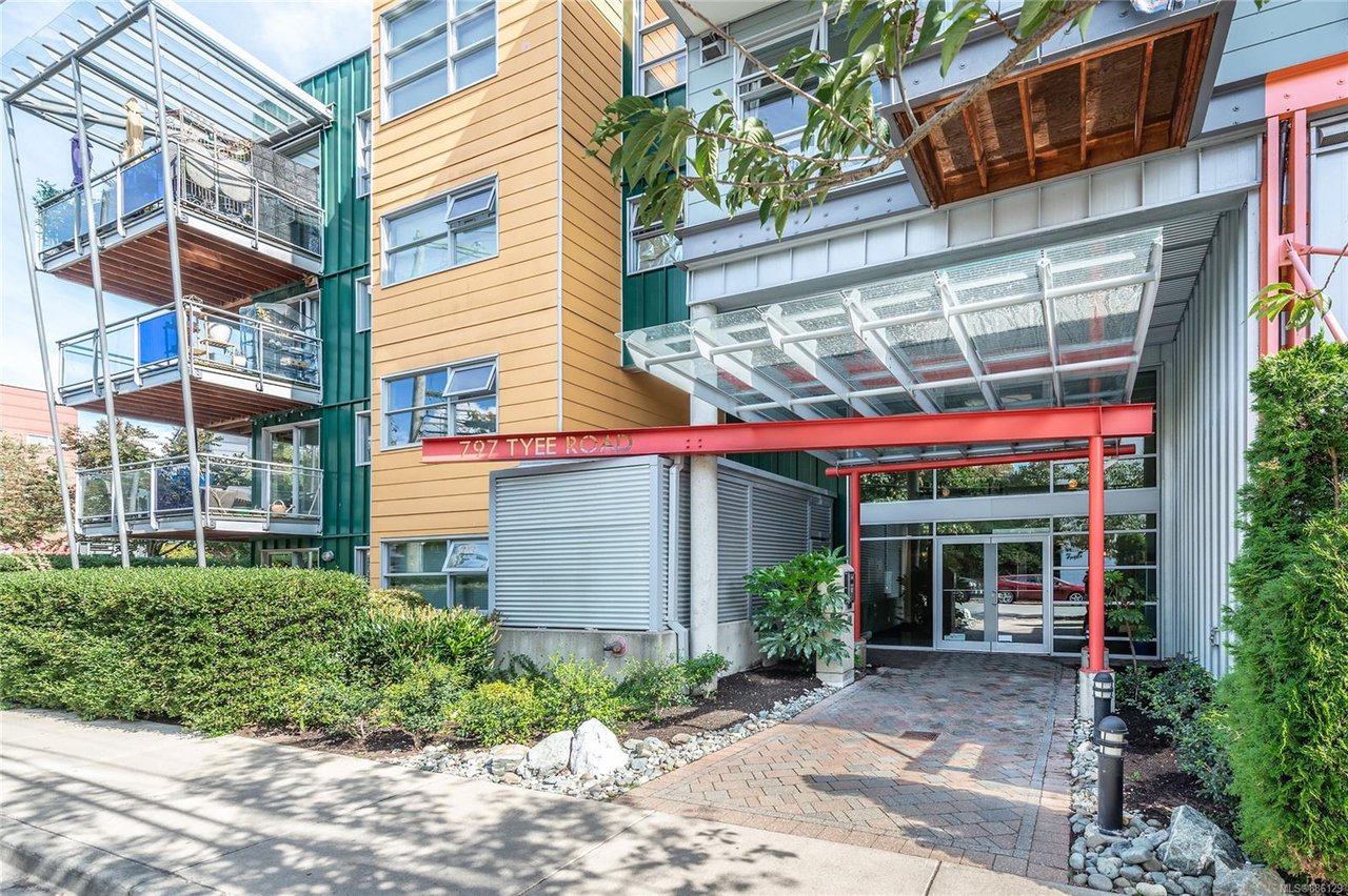 104-797 Tyee Rd