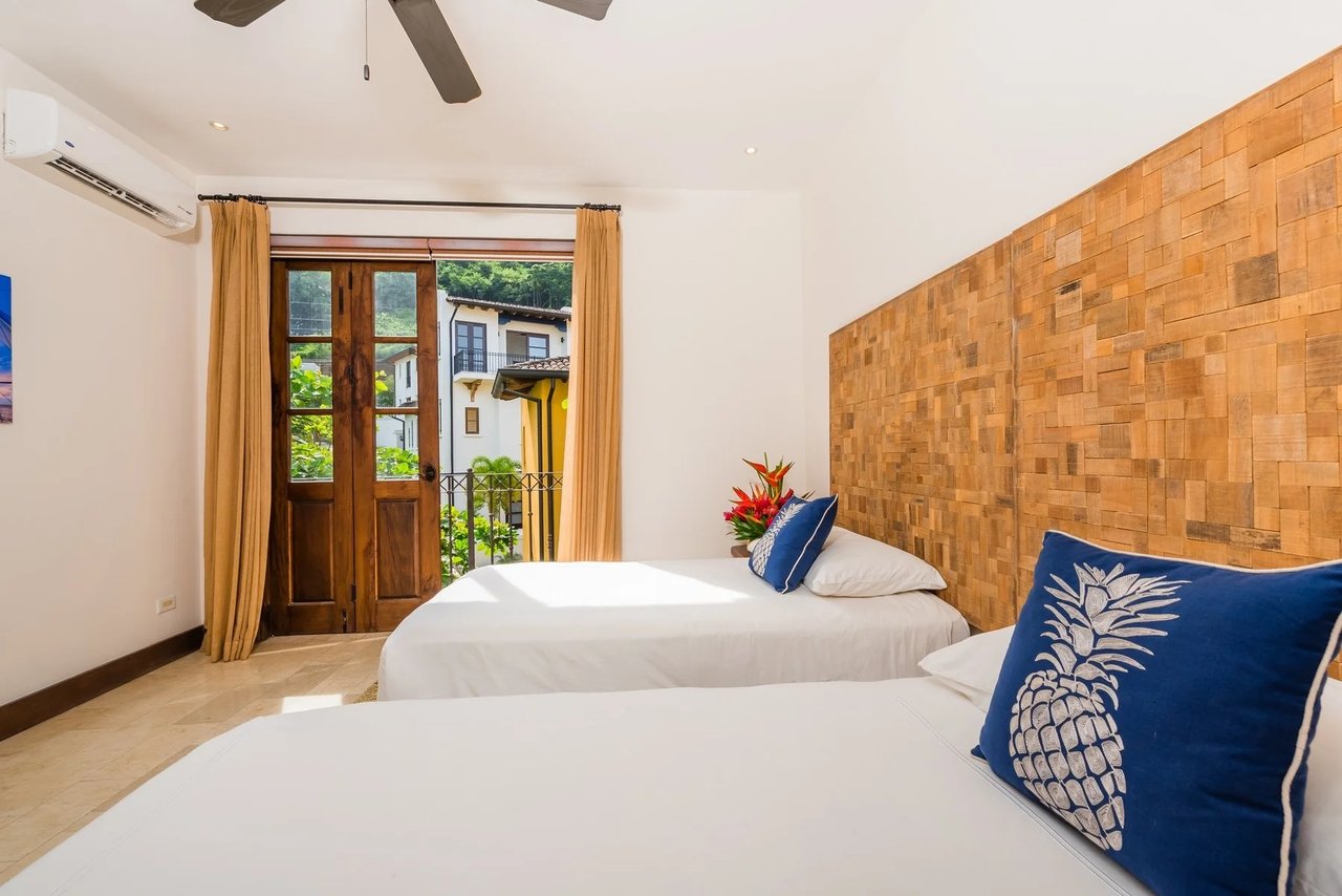 Four Balcony Turnkey Flat, Flamingo, Guanacaste