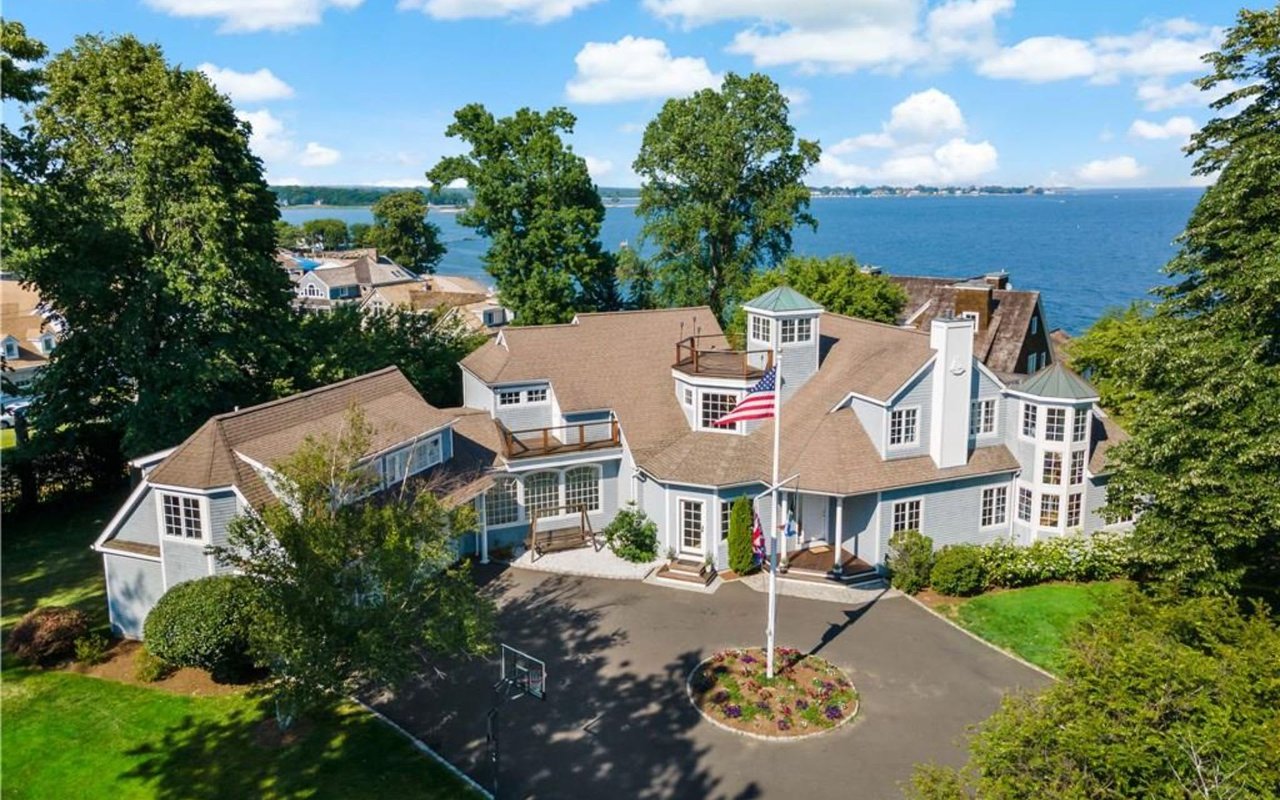 A Guide to the Stunning Waterfront Homes in Shippan Point