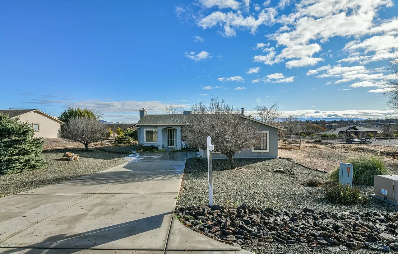3555 N Grey Fox Dr