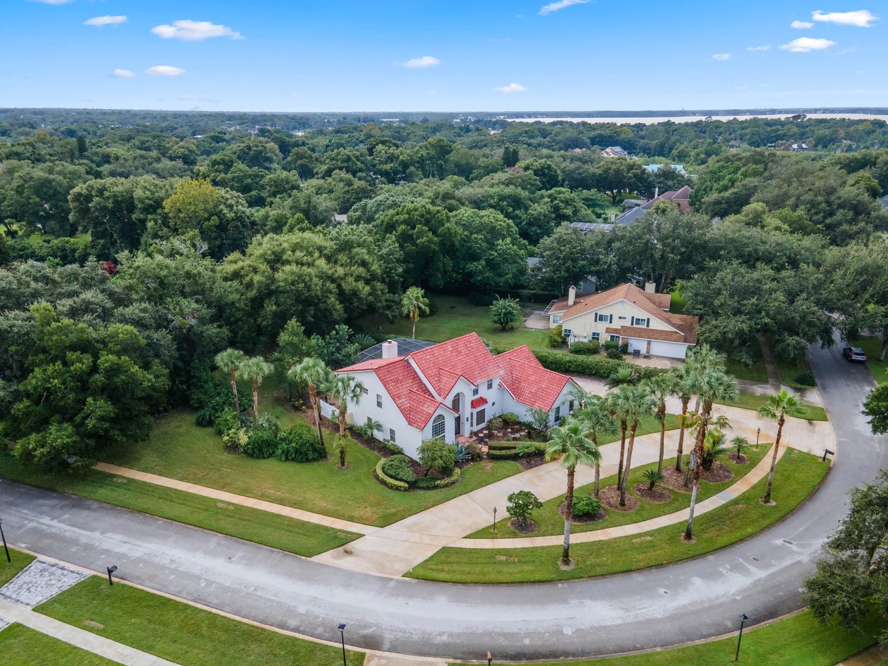 2563 CARTER GROVE CIRCLE