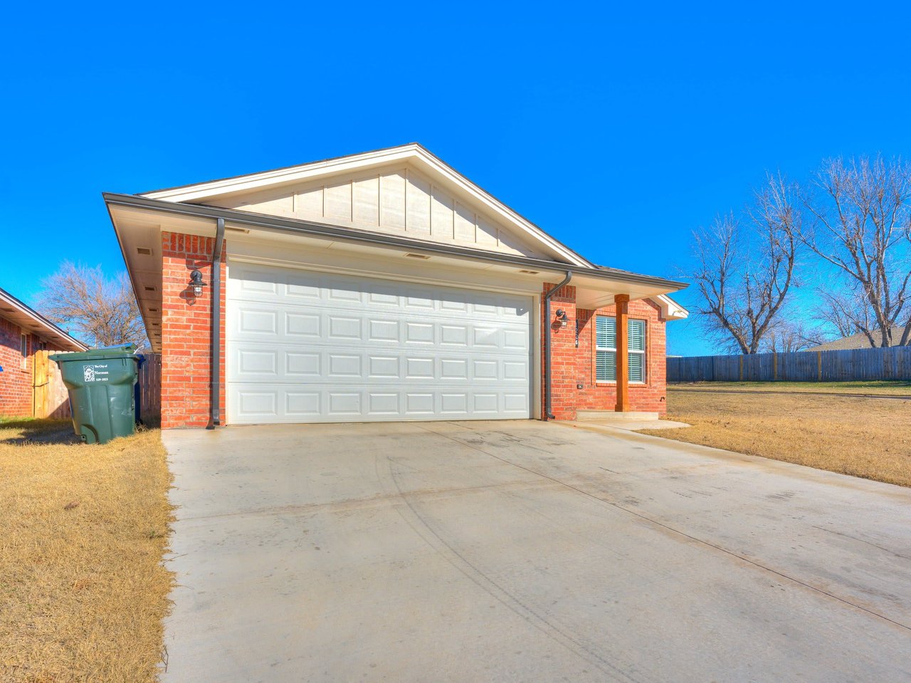1218 Kingston Rd 