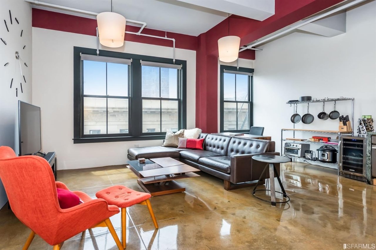 2 Mint Plaza, #406