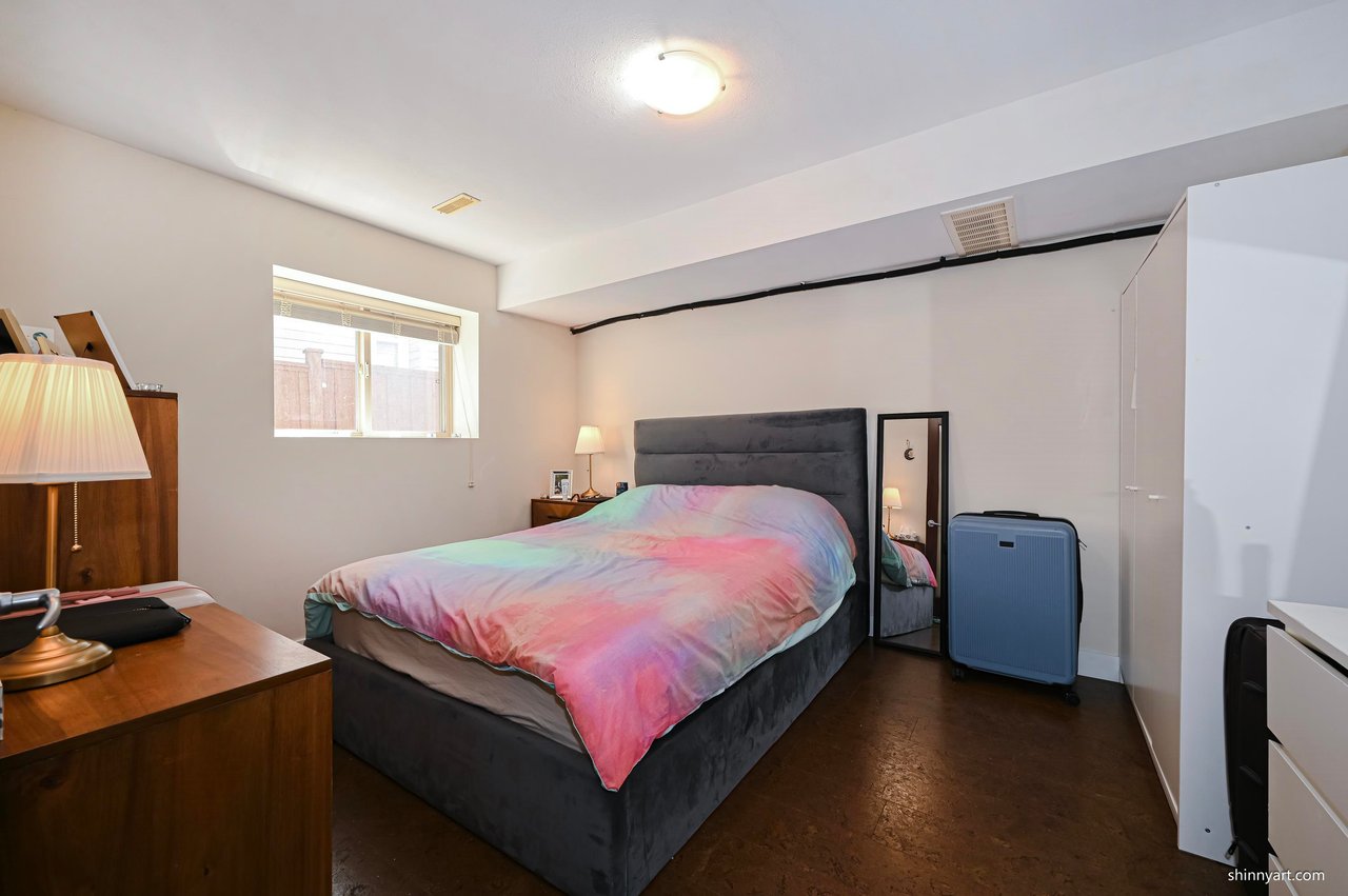 148 Maple Dr